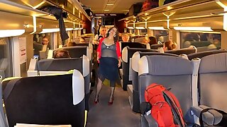 Slutwife Pelzmausiは電車の旅をします - スリドショー